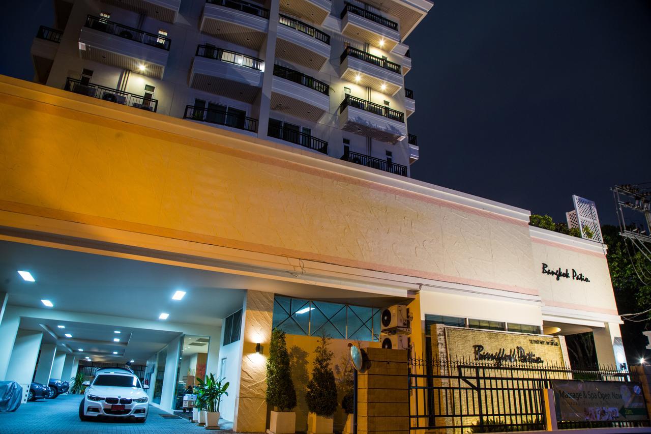 Patio Luxury Suites Bangkok Exterior foto